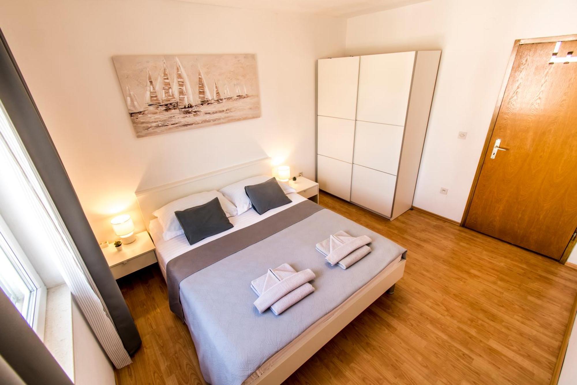 Apartments Curic Trogir Eksteriør billede